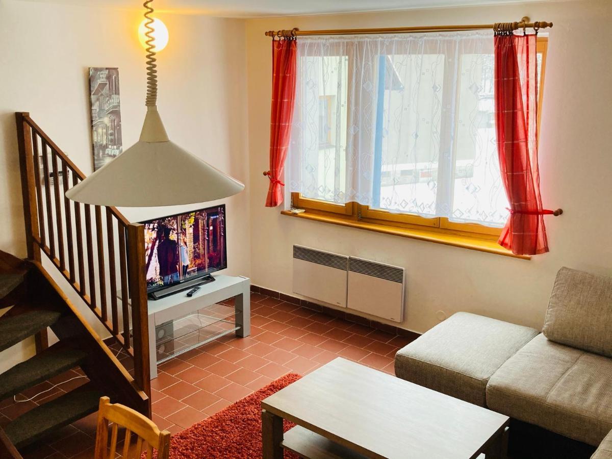 Horni Namesti Rokytnice nad Jizerou Exteriör bild