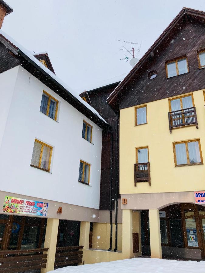 Horni Namesti Rokytnice nad Jizerou Exteriör bild