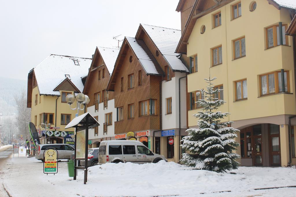 Horni Namesti Rokytnice nad Jizerou Exteriör bild